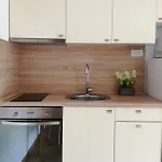 شقة Amber