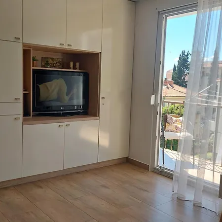 Amber Apartman