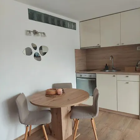 Amber Apartman