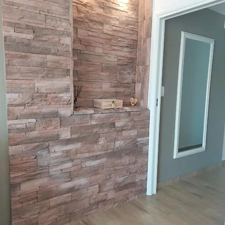 Amber Apartman