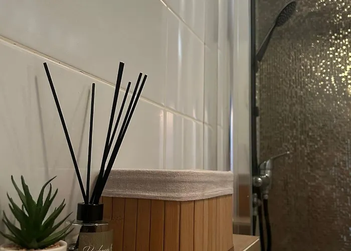 Amber Apartman *